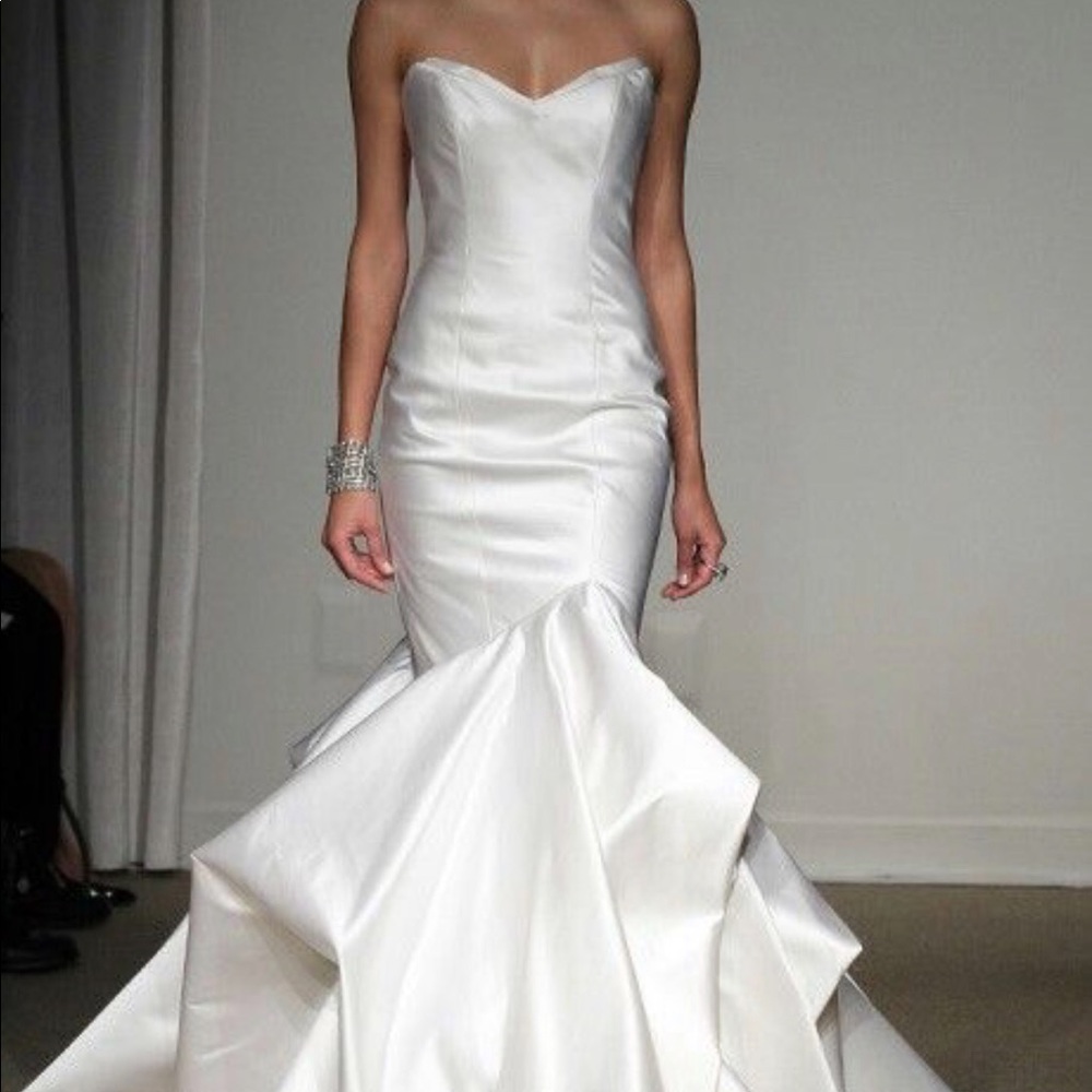 Ulla-Maija Mermaid Laetitia Wedding Dress